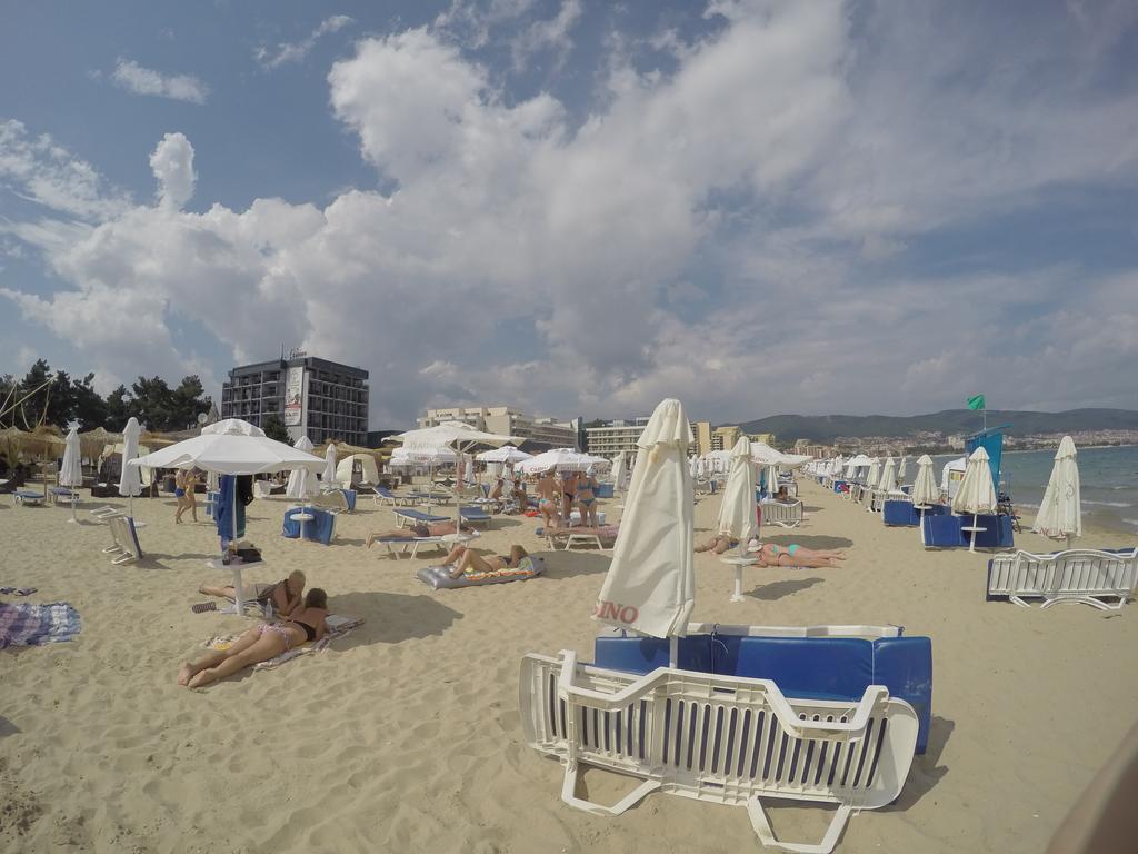 Apartment Pasat Slăntjev Brjag Exteriör bild